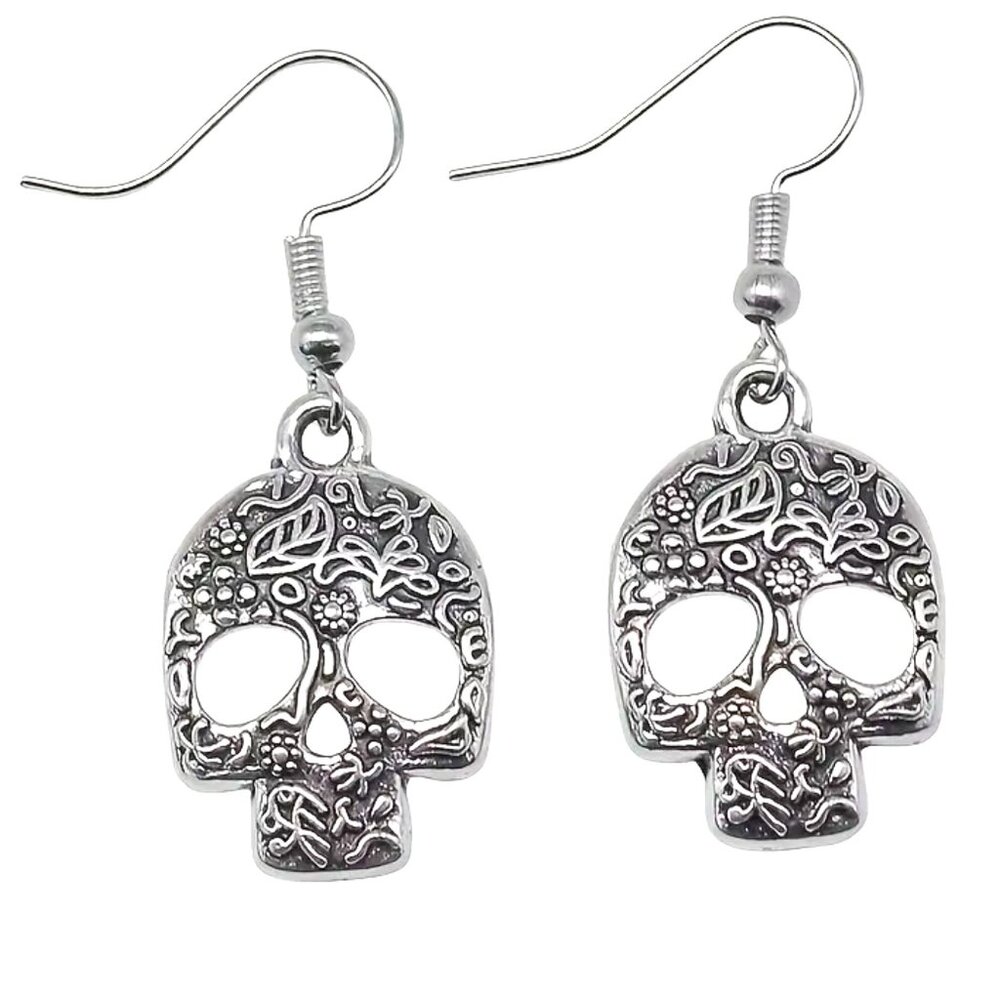 🌺 🌺 🌺 Gothic Skull Earrings